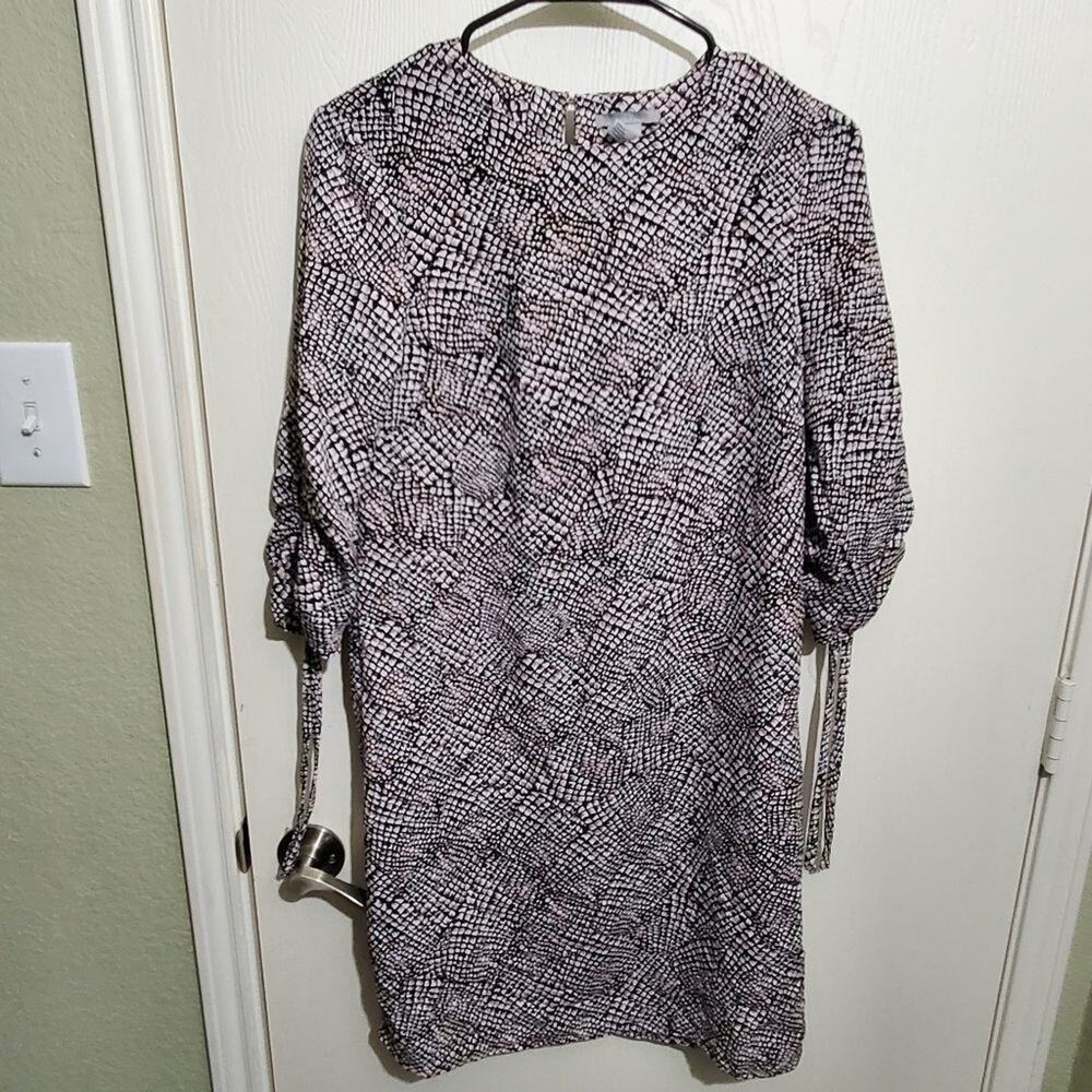 H&M snake print dress size 6‎